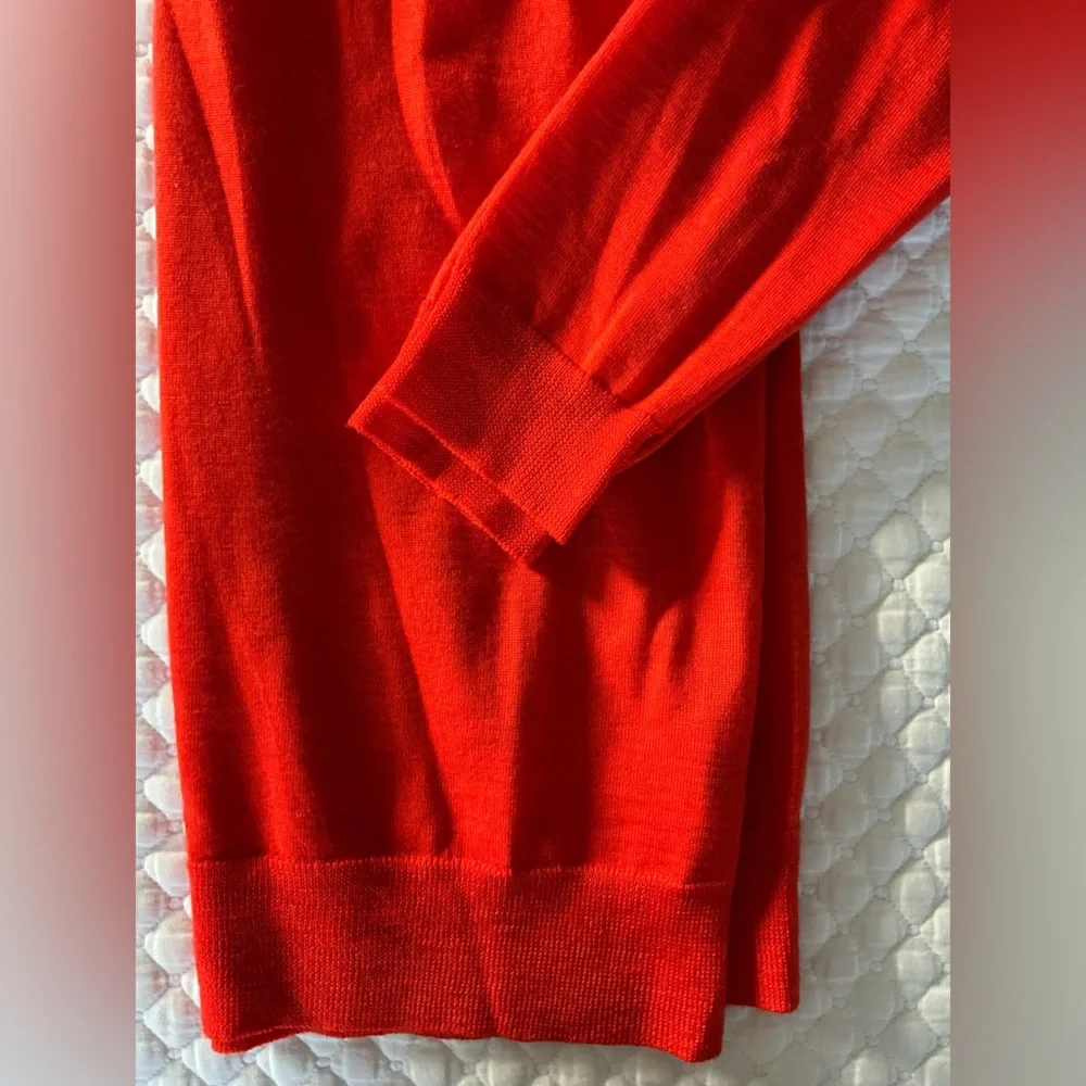 J. Crew Vibrant Red Merino Wool Crew Neck Knitted Sweater M